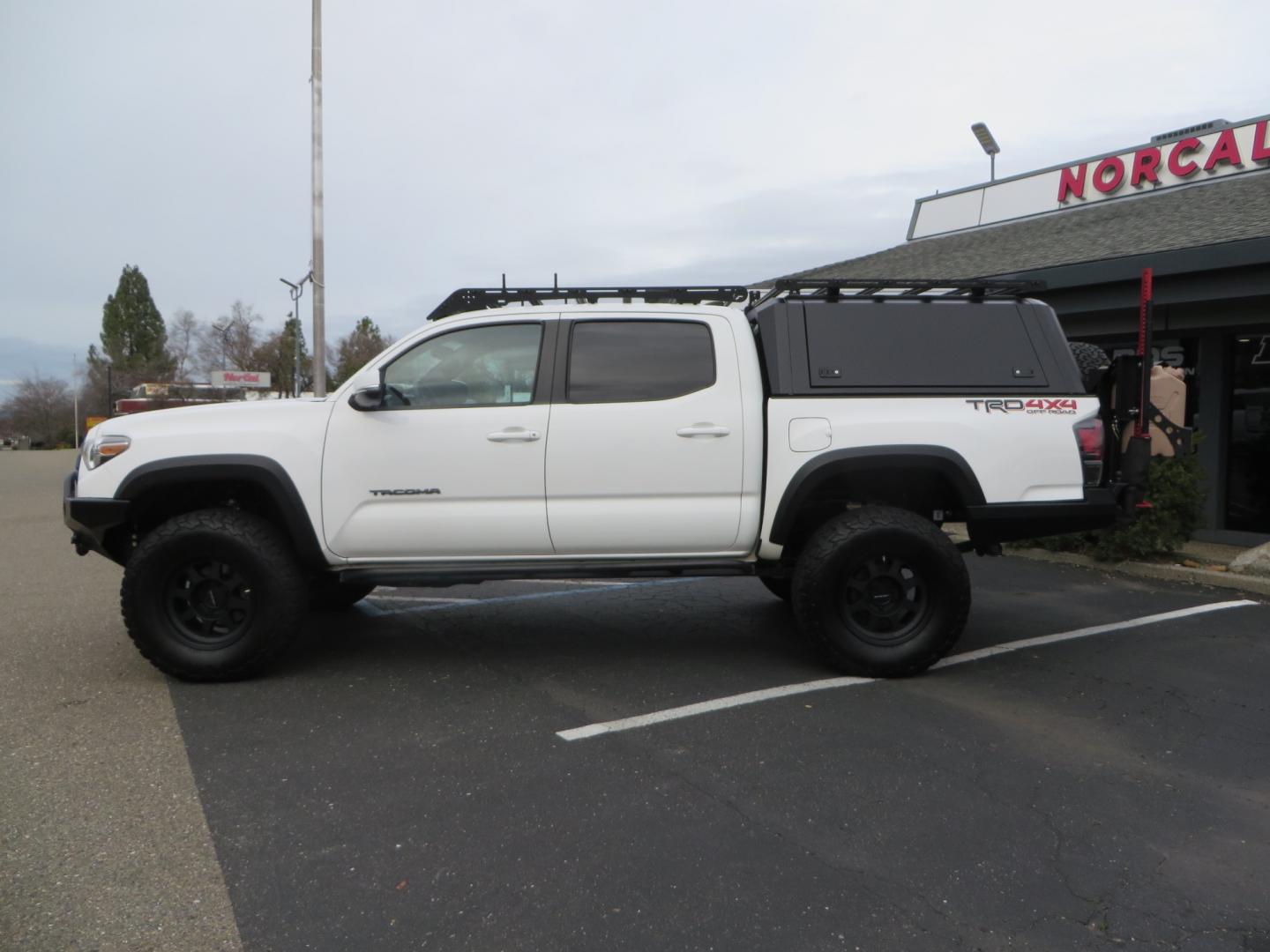 2016 White /GREY Toyota Tacoma TRD OFF-ROAD Double Cab Long Bed V6 6AT 4WD (3TMCZ5AN3GM) with an 3.5L engine, automatic transmission, located at 2630 Grass Valley Highway, Auburn, CA, 95603, (530) 508-5100, 38.937893, -121.095482 - Looking for the ultimate overlanding vehicle. Look no further than this purpose built Tacoma set up for all of your adventures. - Photo#7